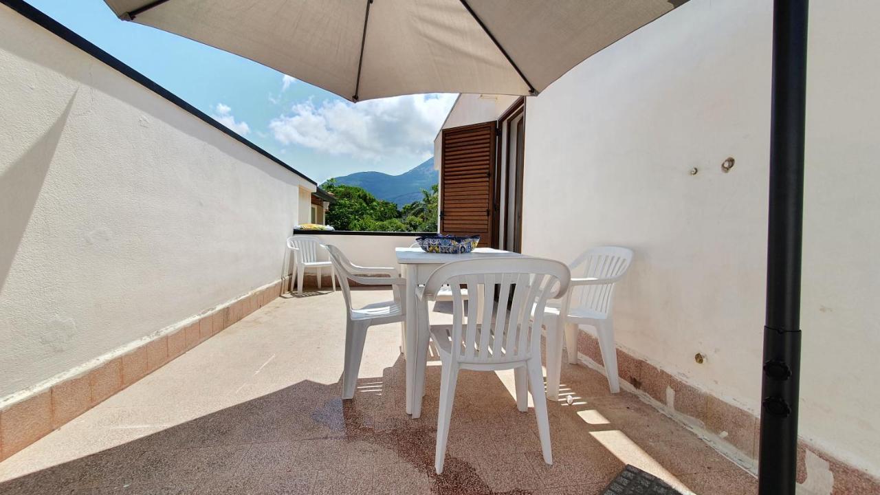 La Casetta Di Ceciu Villa Palermo Bagian luar foto